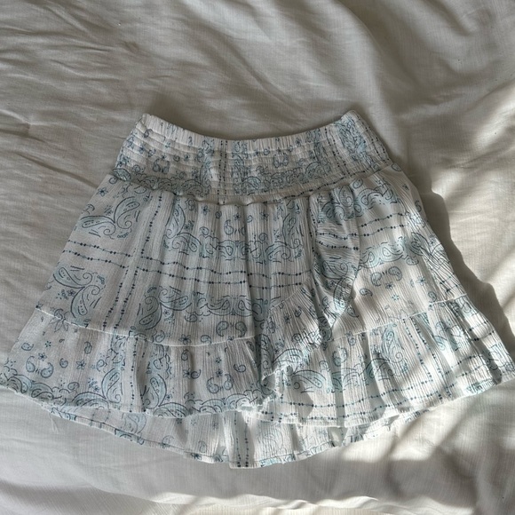 South Moon Under Two-piece matching set - Picture 2 of 3